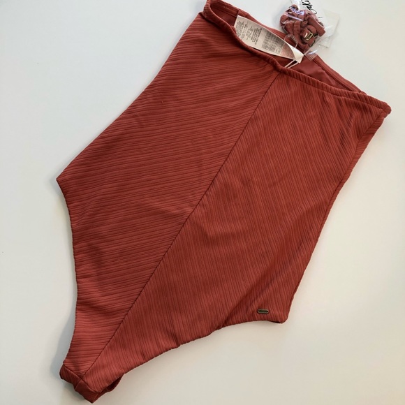 RELISTED Rip Curl Premium Surf Cheeky Ribbed Swimsuit Rust NWT Women Size Medium - Picture 6 of 14